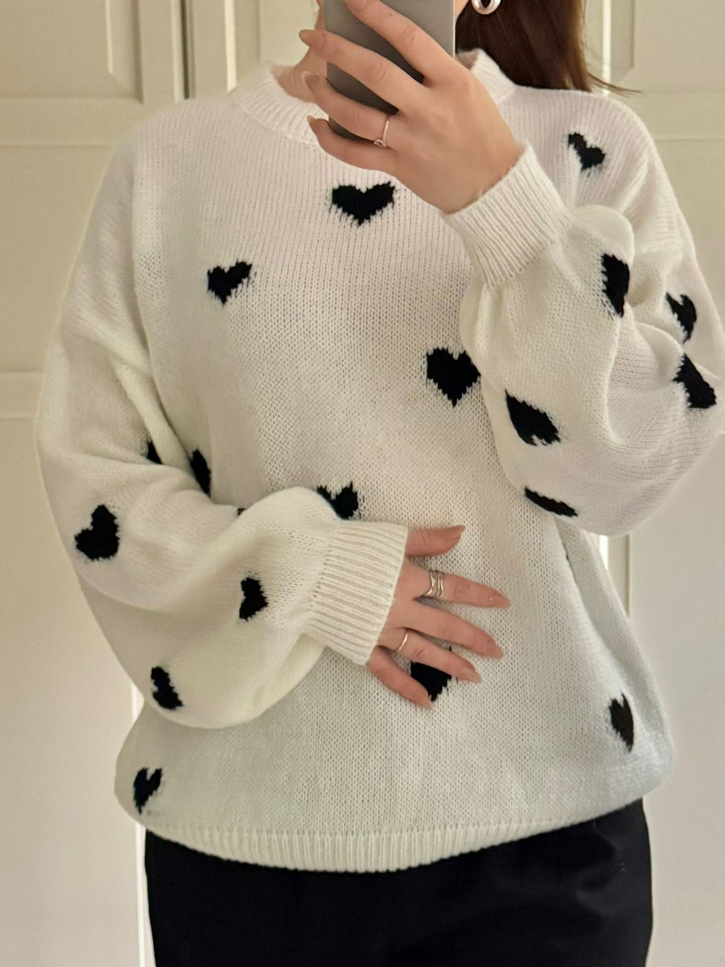 Herzchen Pullover Schwarz/Weiß