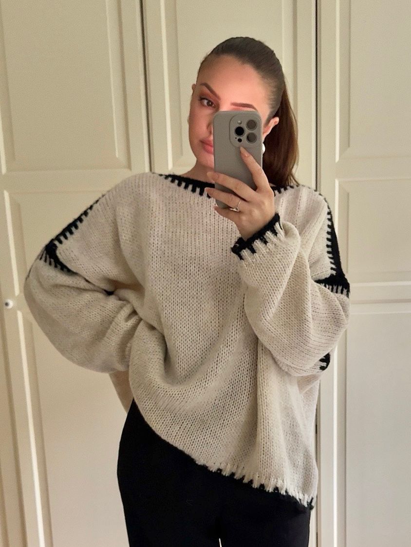 Oversized Strickpullover mit Naht Creme