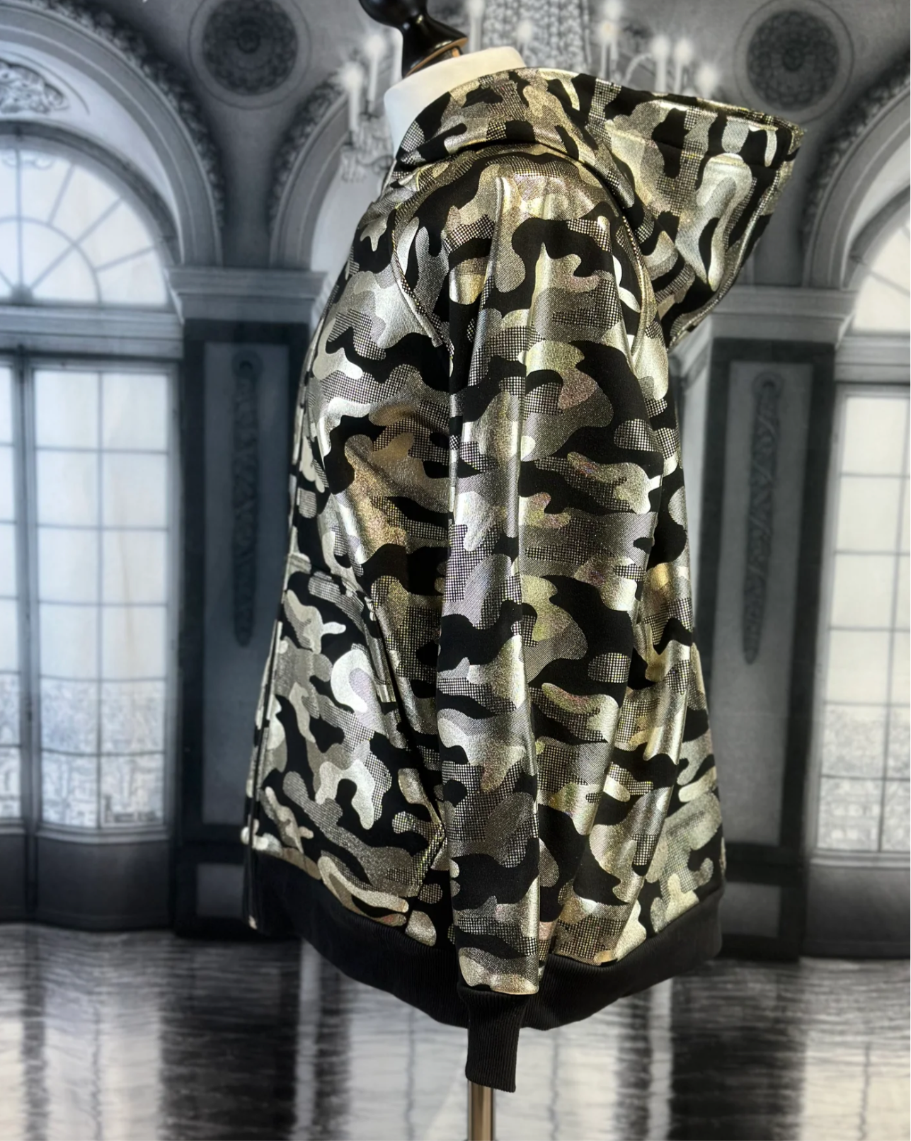 Hoddie Jacke Tarn Gold Print